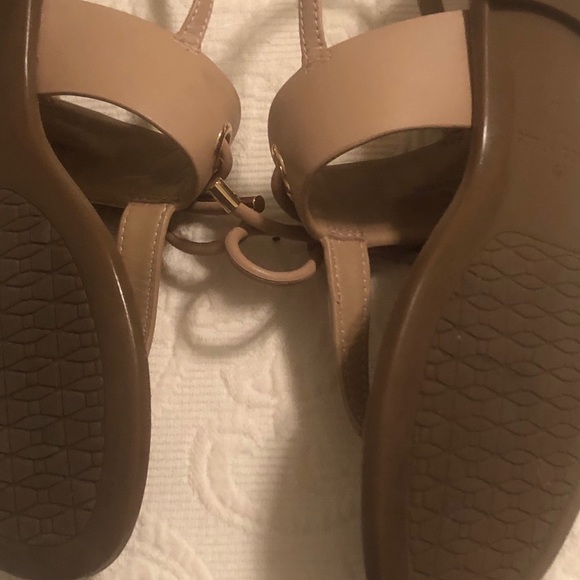 Kate Spade Carolina thong sandal - Picture 5 of 9